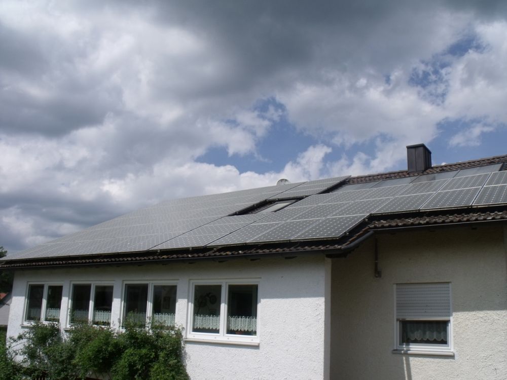 Gepflegtes Zweifamilienhaus in ruhiger Lage in Waidhaus!