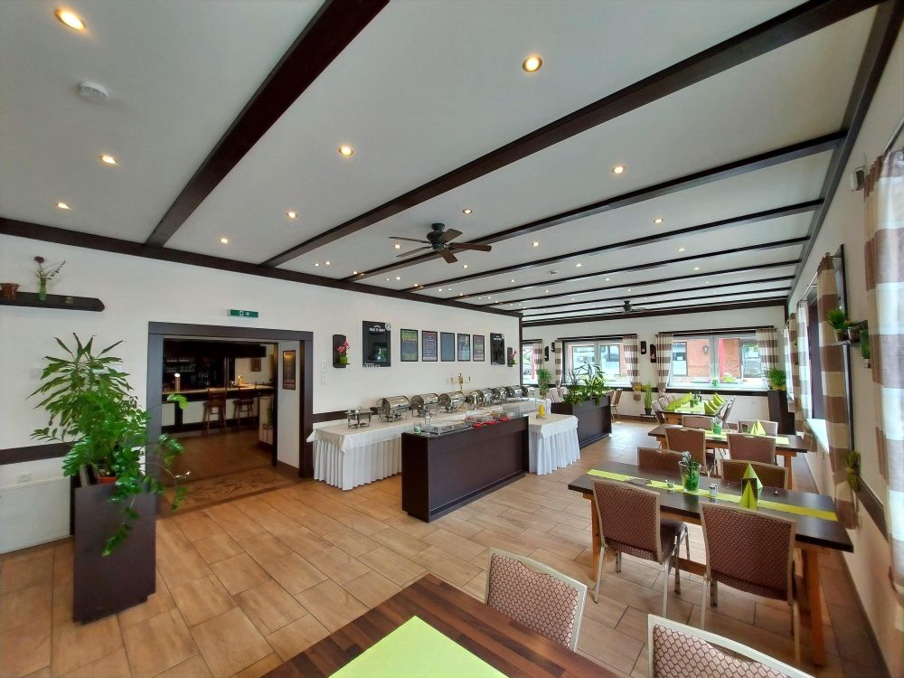 Restaurantbereich im Anbau - Ansicht I