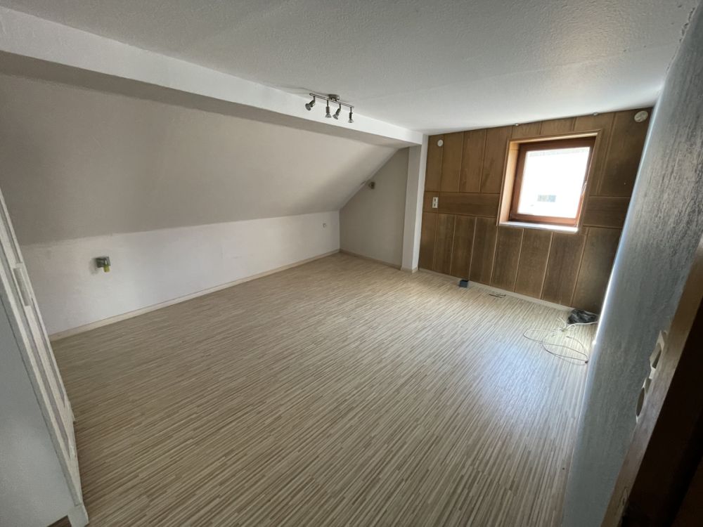 Denkmalgeschütztes Haus mit Geschichte zu vermieten