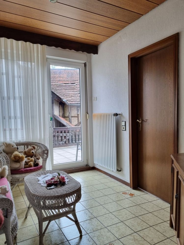 Zweifamilienhaus mit weiterer Ausbaumöglichkeit!