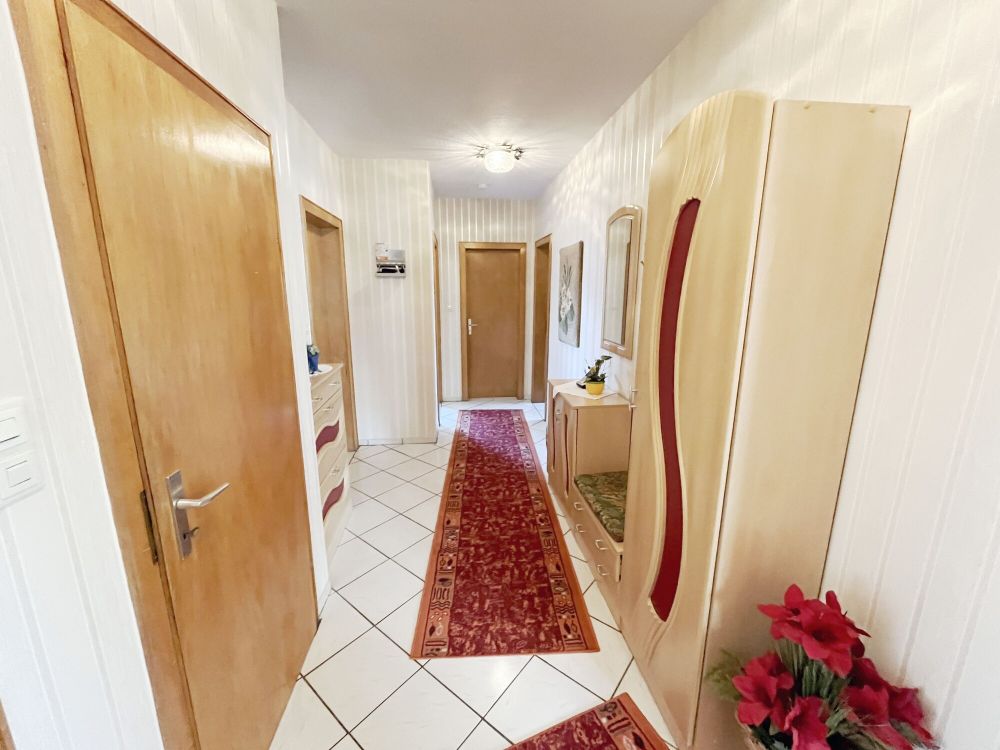 Jede Menge Möglichkeiten...
Zweifamilienhaus in ruhiger und zentraler Lage von Emsbüren (9)