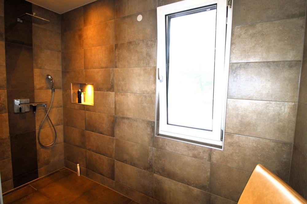 Ideal, um Wohnen und Arbeit zu verbinden: Top saniertes Wohn- und Geschäftshaus in Allersberg!