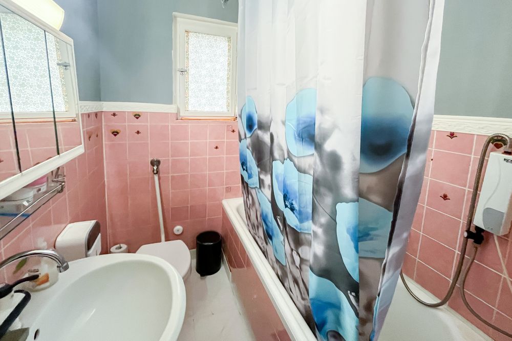 Großzügige Handwerker Immobilie in guter Lage  - die perfekte Basis für Neubau oder Kernsanierung