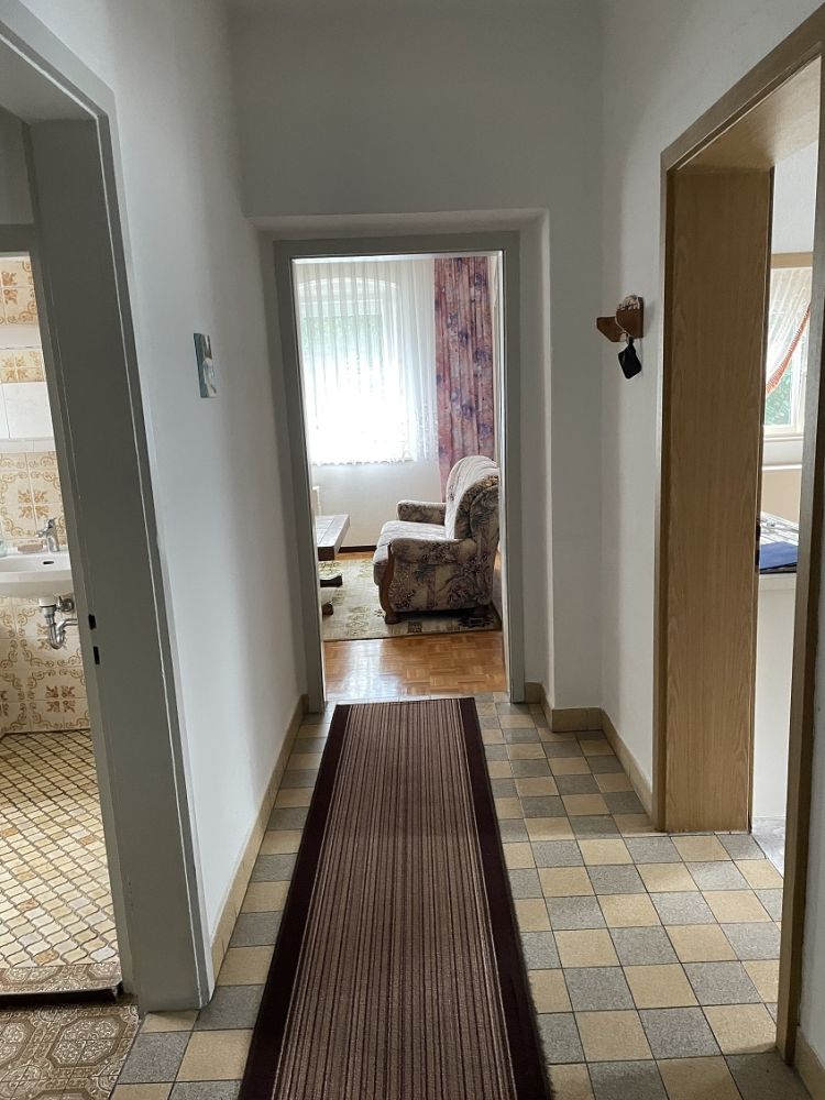 Renovierungsbedürftiges Einfamilienwohnhaus am Stadtrand von Neustadt a. d. Waldnaab