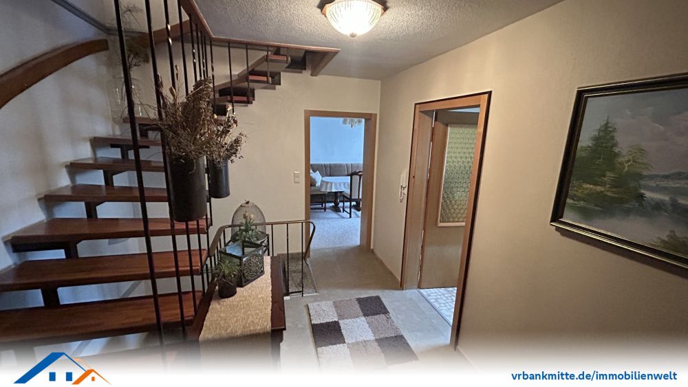 Gepflegtes Einfamilienhaus - auch als Mehrgenerationenhaus geeignet!