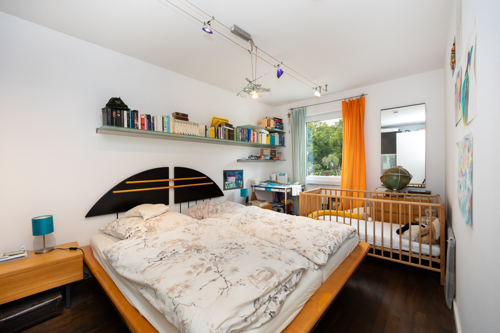 Hochwertiges Reihenmittelhaus in ruhiger Bestlage von Dachau mit traumhaftem Garten