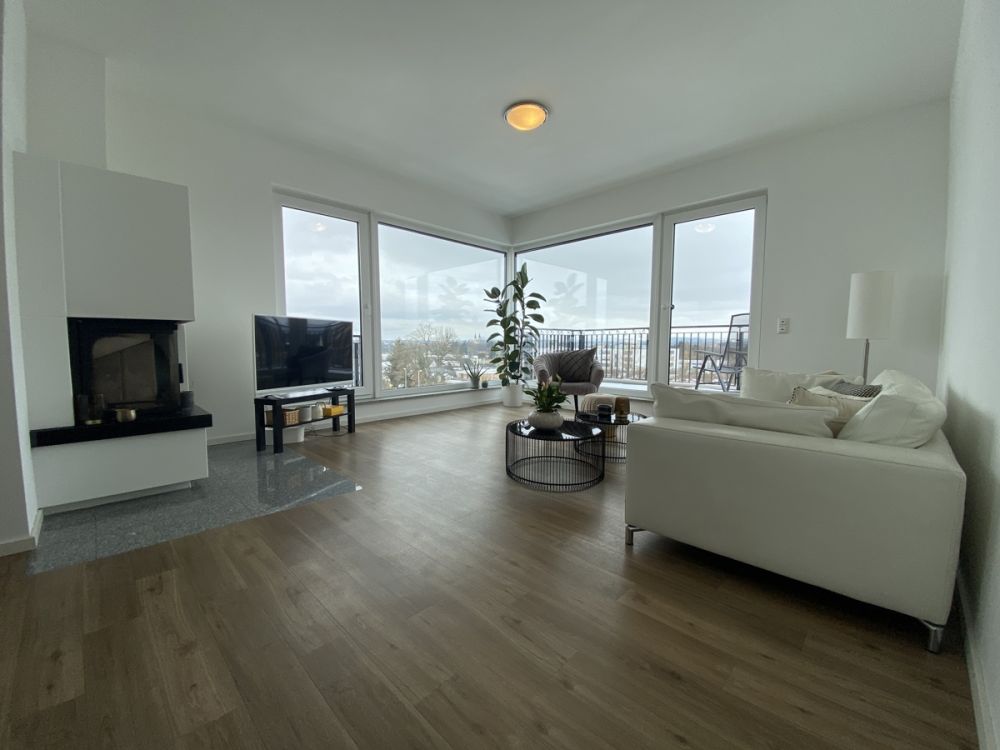 Wohnbereich mit Kamin