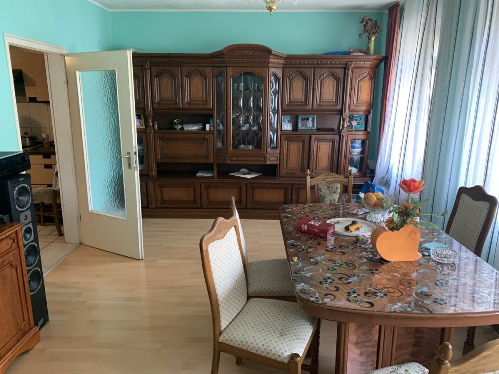 Wohn-/Geschäftshaus mit Erweiterungspotential in Bergisch Gladbach - Stadtmitte