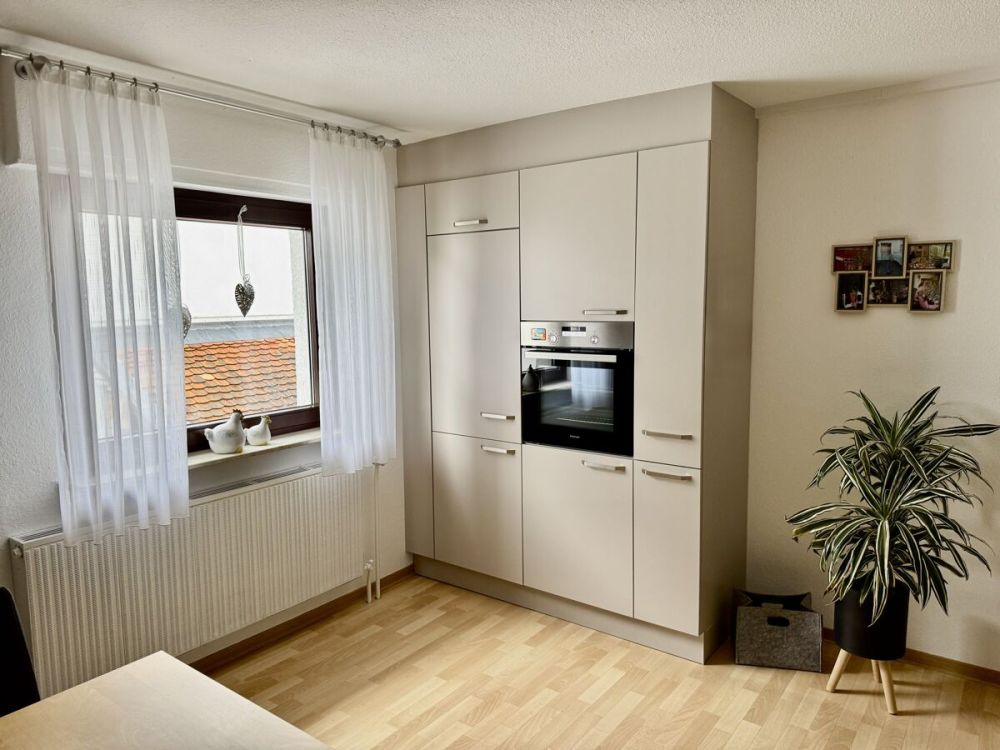 Ein- bis Zweifamilienhaus + Bauplatz