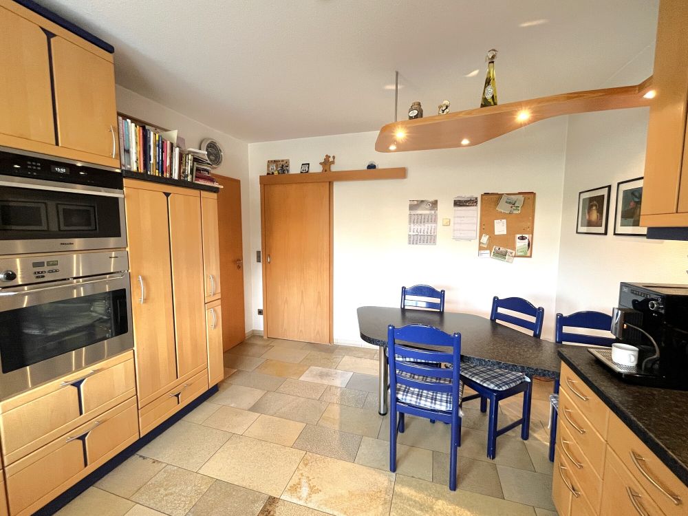 Heimkommen & Wohlfühlen in beliebter Lage von Burgsteinfurt!
Großes Einfamilienhaus mit tollen Extras