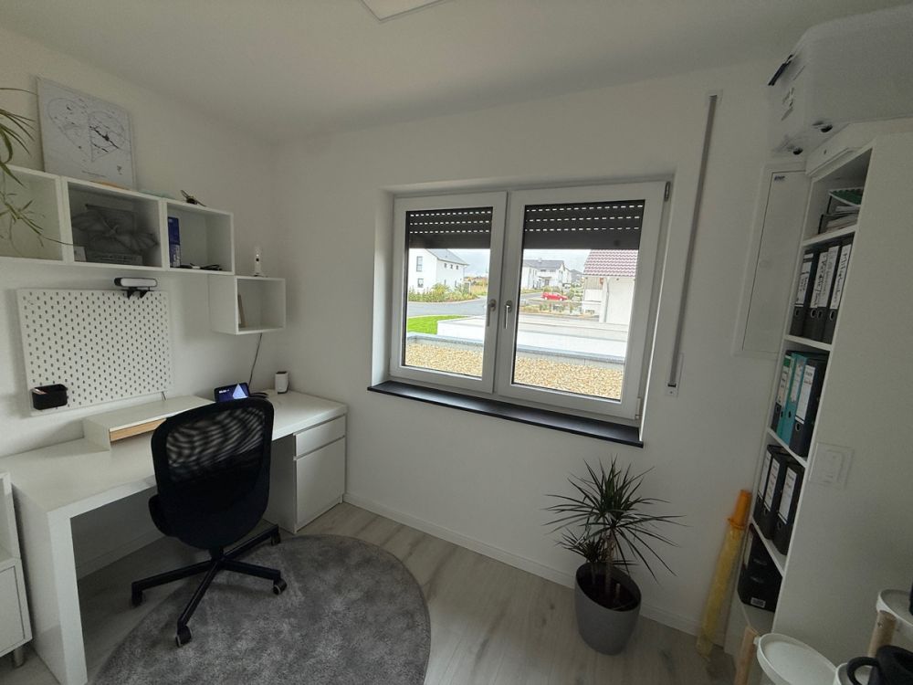 Möchten Sie neu bauen? Warum nicht gleich kaufen?  Wunderschönes Einfamilienhaus in Kirchenthumbach