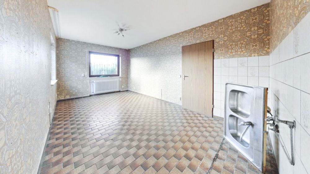 Gestalten Sie Ihr Traumhaus in Zirndorf-Bronnamberg. Großzügiges Einfamilienhaus mit viel Potenzial (9)