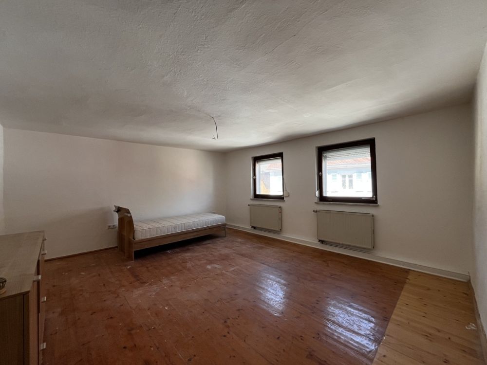 Wohnen in historischem Umfeld - mit etwas handwerklichem Geschick zum Eigenheim!