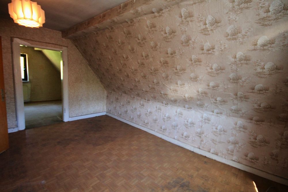 Zwei Häuser – ein Grundstück – viele Möglichkeiten/ Charmantes Anwesen in Weibersbrunn