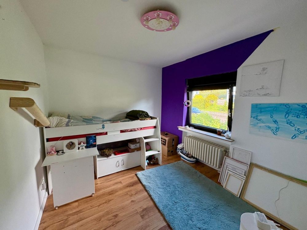 Bezugsfrei ab 01.01.2026: Geräumiges Reihenmittelhaus mit Garten in ruhiger Lage von Marienheide