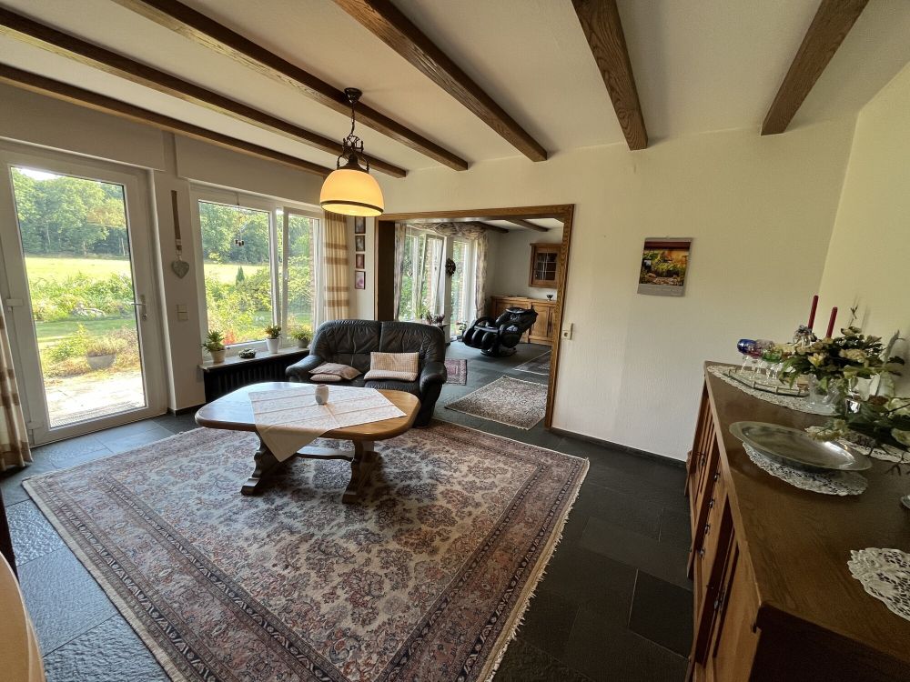 Wohnglück im Grünen, mit Bick ins Weite!
Zweifamilienhaus mit 
ca. 4.900 m² Grundstück
in Rheine (9)