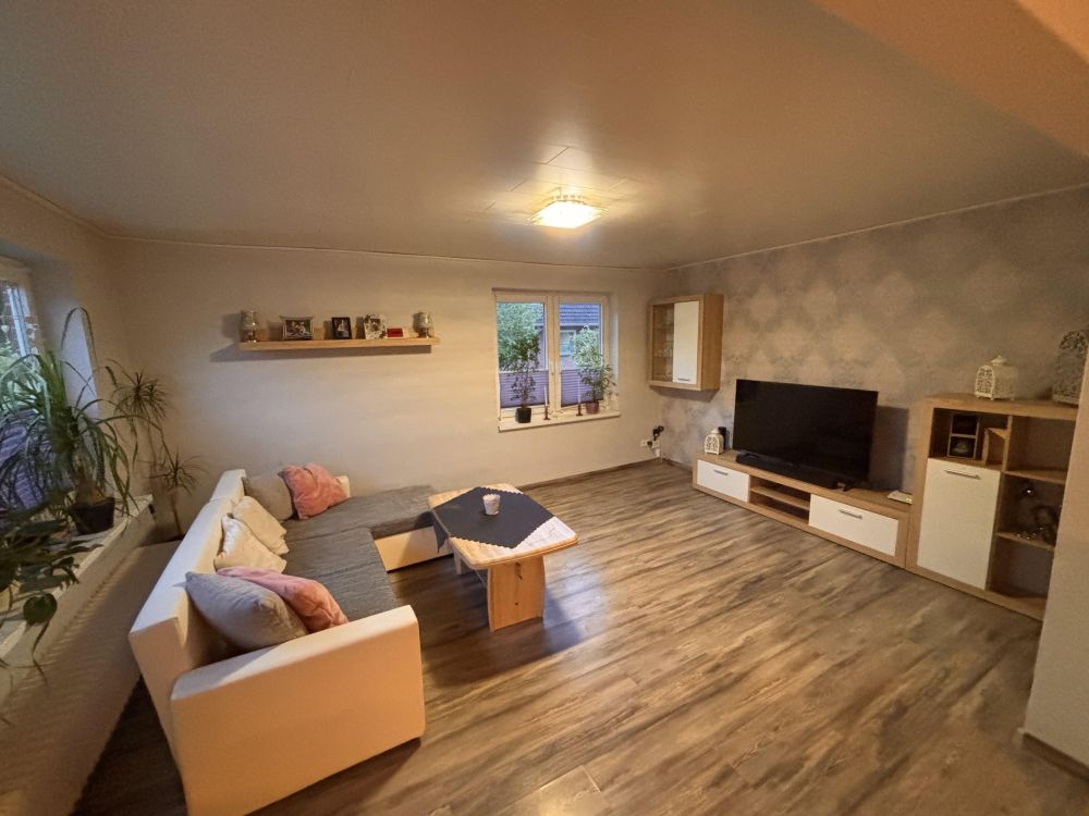 Beispielansicht Wohnzimmer möbliert