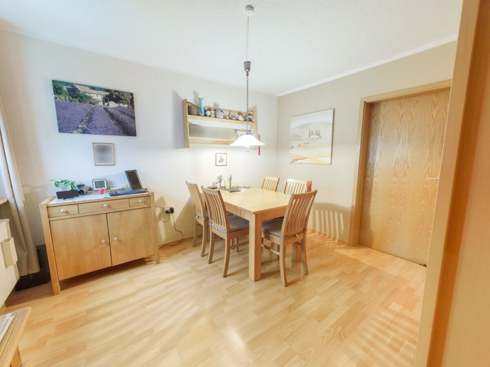 Einziehen und Wohlfühlen - Gemütliches Reihenmittelhaus in Ansbach! (9)