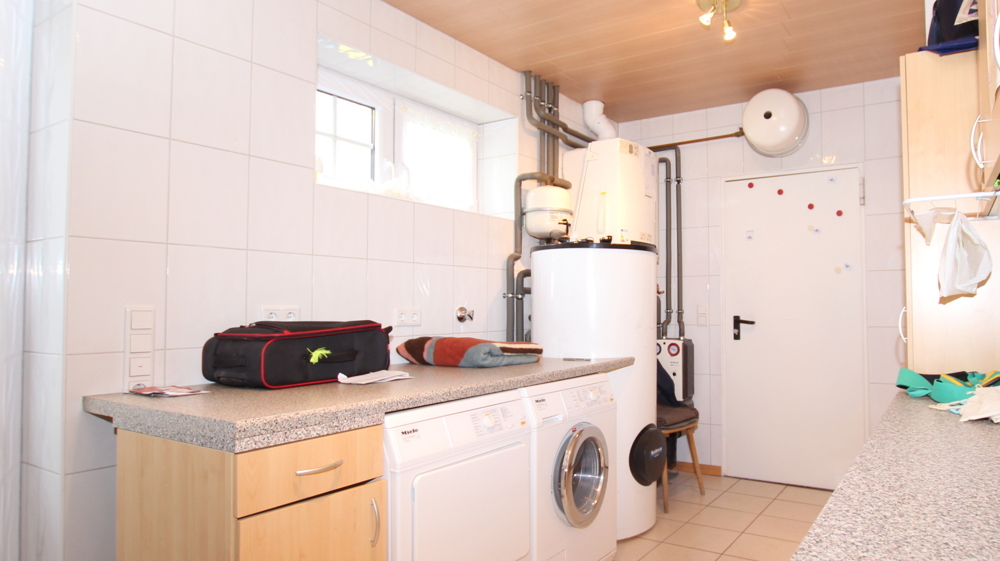 Großzügiges EFH/ZFH mit Doppelgarage in ruhiger und zentrumsnaher Sackgassenlage von OL-Osternburg