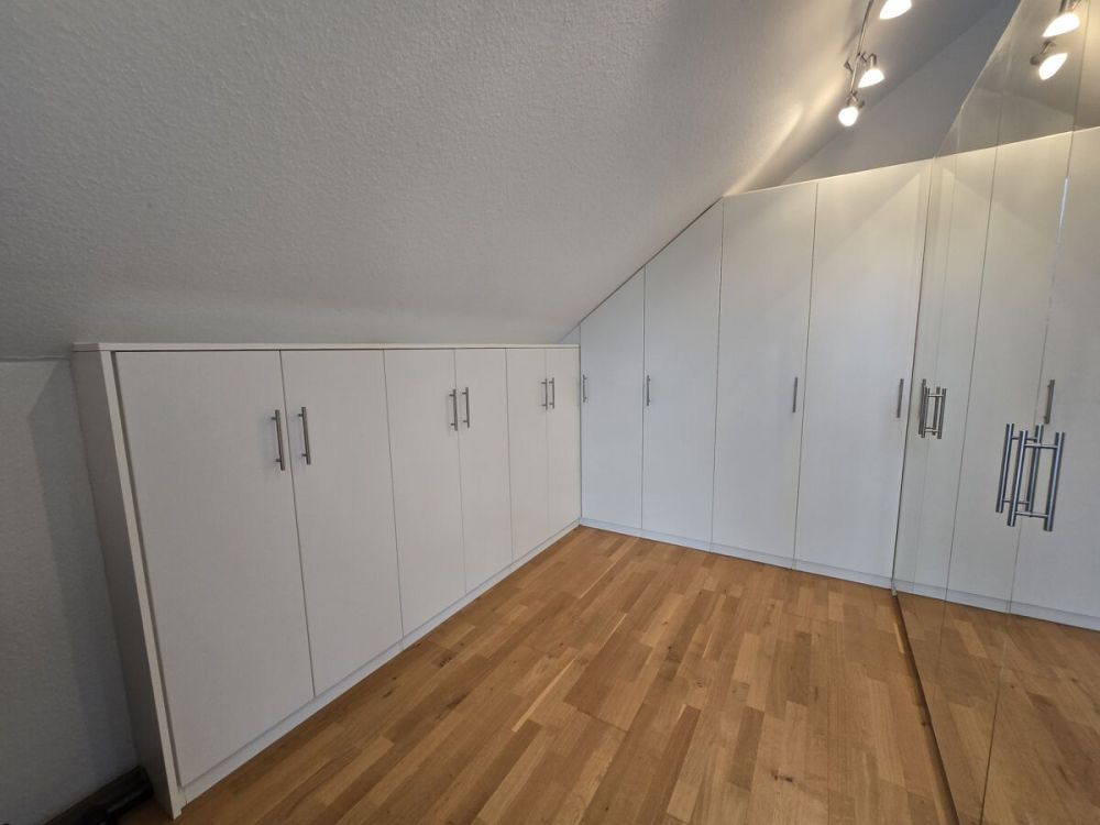 Ankleidebereich im Schlafzimmer 1