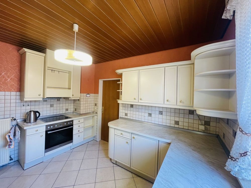 Freistehendes Einfamilienhaus                - Sprendlingen - Gute Lage