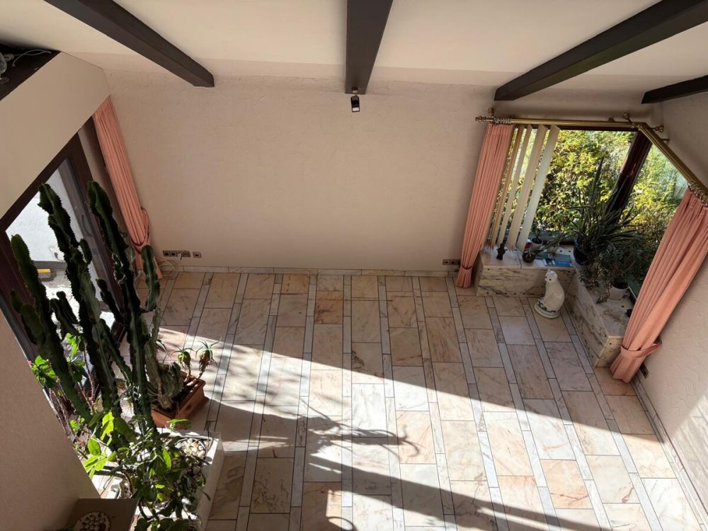 Individuelles Split-Level-Haus mit ansprechender Architektur in Lindlar-Schmitzhöhe